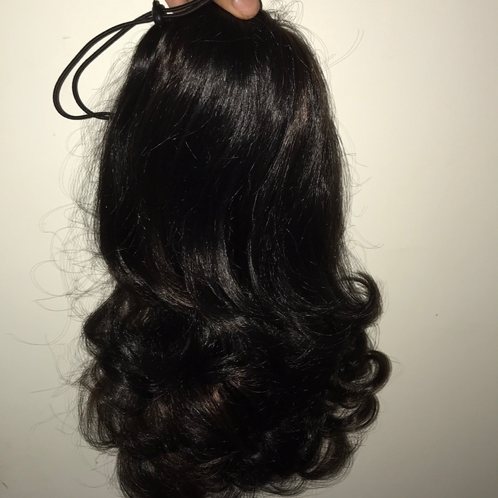 Pretty Curly Drawstring Ponytail